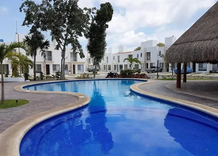 Great 2 Bedroom House Casa de férias Playa del Carmen
