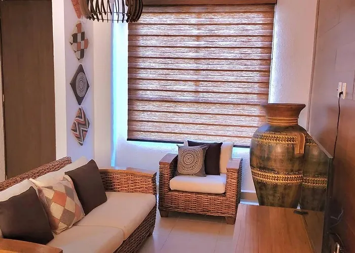 Great 2 Bedroom House Casa de férias *